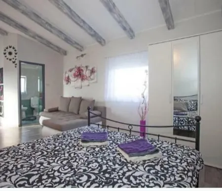 Apartment M&s Perkovic *